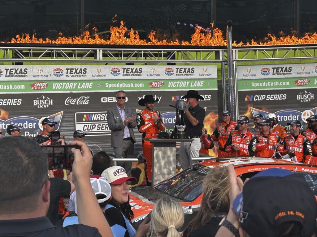 Chase Elliott Celebrates in Victory Lane at Texas